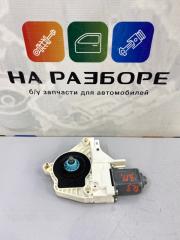 Мотор стеклоподъемника задний правый Audi Q3 2012