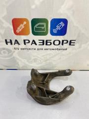 Кронштейн редуктора Land Rover Freelander 2 2007