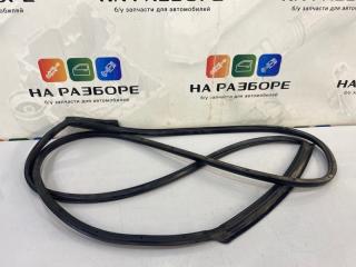 Уплотнительная резинка на дверь передняя правая Chevrolet Captiva 2007