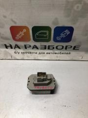 Запчасть резистор отопителя subaru Tribeca