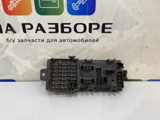 Блок предохранителей Mitsubishi Pajero 1992
