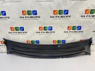 Накладка рамы ветрового окна ( жабо ) FORD Focus 2007 Б/У Накладка рамы ветрового окна ( жабо ) FORD Focus 2007