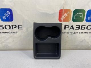 Накладка на консоль между сиденьями Skoda Rapid 2020 Б/У Накладка на консоль между сиденьями Skoda Rapid 2020