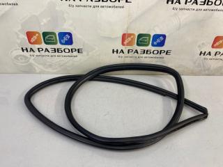 Уплотнительная резинка дверного проема задняя левая TOYOTA CAMRY 2014