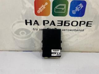 Блок управления ремнями безопасности TOYOTA Land Cruiser 2010