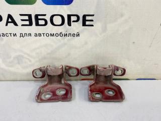 Петля двери передняя правая Renault Duster 2012 Б/У Петля двери передняя правая Renault Duster 2012