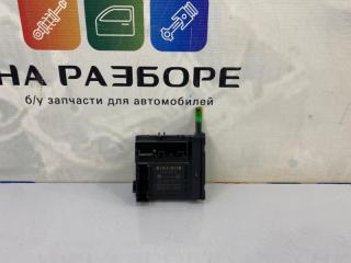 Блок управления стеклами передний левый Volkswagen Golf 2007