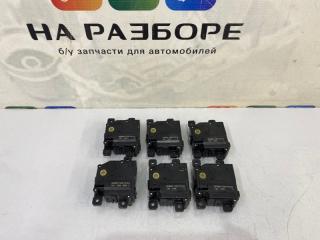 Сервопривод заслонки отопителя TOYOTA Land Cruiser 2010 Б/У Сервопривод заслонки отопителя TOYOTA Land Cruiser 2010