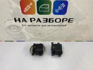 Сервопривод заслонки отопителя задний TOYOTA Land Cruiser 2010 Б/У Сервопривод заслонки отопителя задний TOYOTA Land Cruiser 2010