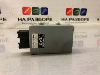 Блок управления топливным насосом TOYOTA CAMRY 2020