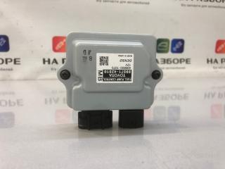 Блок управления топливным насосом TOYOTA CAMRY 2020