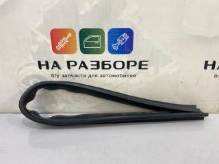 Уплотнительная резинка на дверь передняя TOYOTA CAMRY 2020 Б/У Уплотнительная резинка на дверь передняя TOYOTA CAMRY 2020