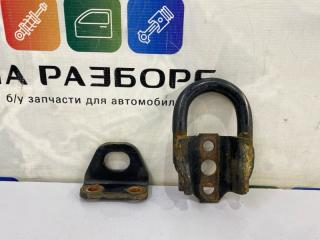 Петля буксировочная передняя TOYOTA Land Cruiser 2015