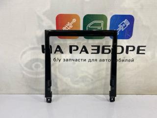 Накладка на консоль между сиденьями Chery Tiggo 2021 Б/У Накладка на консоль между сиденьями Chery Tiggo 2021