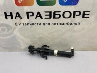 Форсунка омывателя передняя левая Volkswagen PASSAT