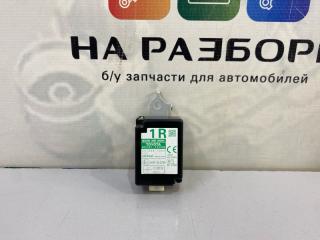 Блок управления дверьми TOYOTA AURIS 2007
