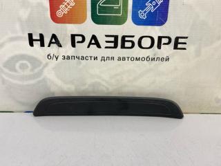 Накладка на порог внутренняя задняя правая TOYOTA AURIS 2007