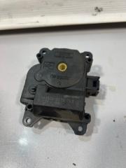Сервопривод заслонки отопителя передний Lexus Gx460 2013