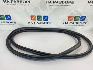 Уплотнительная резинка проема багажника Toyota Rav4 2020