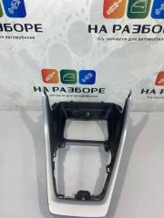 Накладка на консоль между сиденьями Toyota Rav4 2020