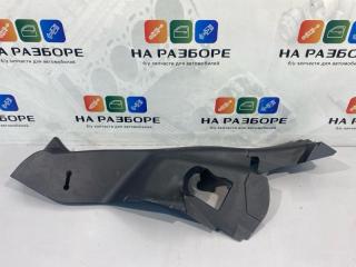 Накладка на стойку внутренняя задняя левая Toyota Rav4 2020