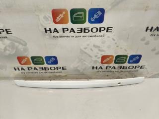 Накладка крышки багажника Toyota Corolla 2007