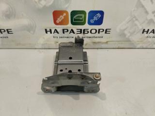 Крепление усилителя бампера переднее левое JUKE 2014 1