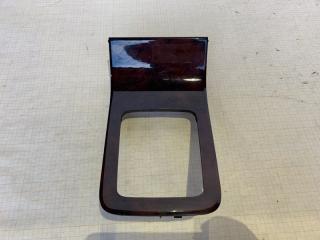 Накладка декоративная на консоль Volvo V70 2011 контрактная Накладка декоративная на консоль Volvo V70 2011