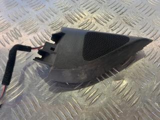 Запчасть накладка зеркала левая Volkswagen Passat 2006