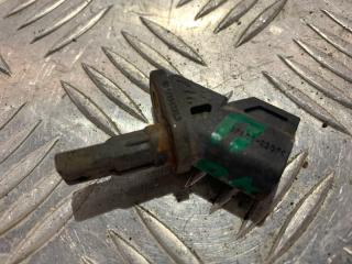 Фото запчасти датчик абс передний Volvo S40 2004 контрактная запчасть Запчасть датчик абс передний Volvo S40 2004