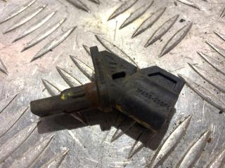 Фото запчасти датчик абс передний Volvo S40 2008 контрактная запчасть Запчасть датчик абс передний Volvo S40 2008