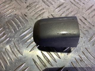 Запчасть накладка на замок задняя правая Volvo S40 2004