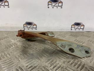 Запчасть петля капота левая Volvo C30 2011