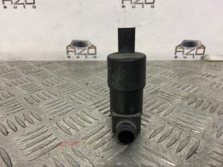 Фото запчасти насос стеклоомывателя Peugeot 207 2010 контрактная запчасть Запчасть насос стеклоомывателя Peugeot 207 2010