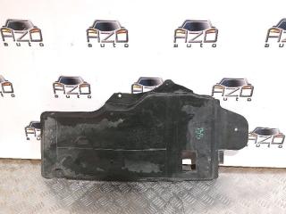 Запчасть защита днища Peugeot 3008 2010