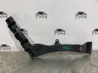 Крепление бампера заднее левое Peugeot 3008 2011 контрактная Крепление бампера заднее левое Peugeot 3008 2011