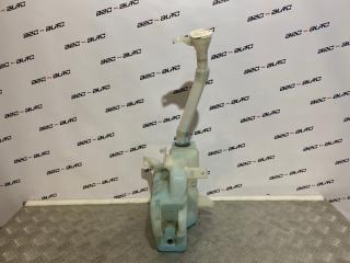 Запчасть бачок омывателя Mitsubishi Outlander 2006