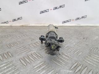 Форсунка омывателя левая Volvo S60