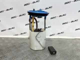 Запчасть насос топливный Volkswagen Golf 2008