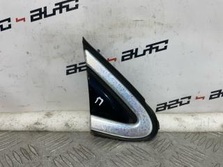 Запчасть накладка на крыло передняя правая Volvo V40 2014