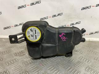 Запчасть бачок расширительный Volvo XC60 2011