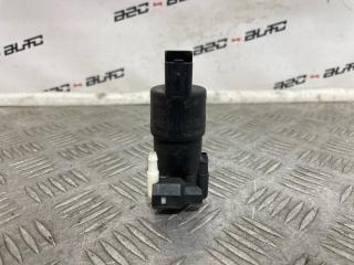 Фото запчасти насос стеклоомывателя Peugeot 2008 2014 контрактная запчасть Запчасть насос стеклоомывателя Peugeot 2008 2014