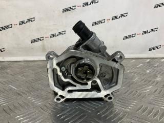 Запчасть насос вакуумный Mercedes B class 2013