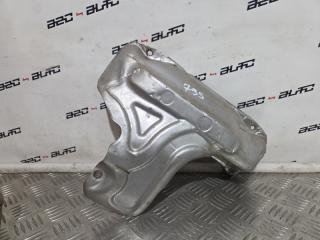 Запчасть кожух выпускного коллектора Volvo S60 2011