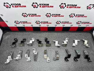 Петля двери передняя левая RX 2015-2022 AL20