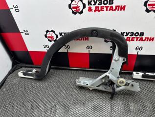 Петля крышки багажника левая Camry 2017-2021 70