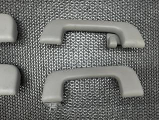 Ручка потолка RAV 4 2015-2018 40