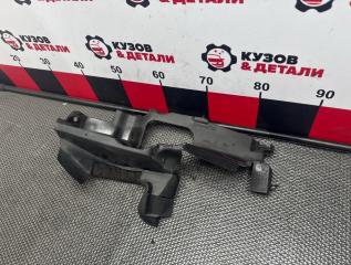 Дефлектор радиатора передний RAV4 XA40