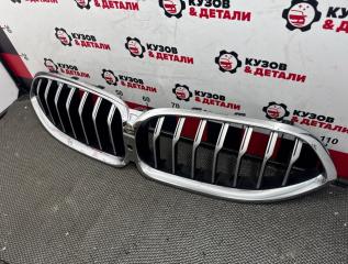 Решетка радиатора BMW 8 G15