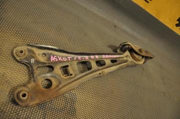 Фото запчасти рычаг задний правый HONDA ASCOT контрактная запчасть Запчасть рычаг задний правый HONDA ASCOT